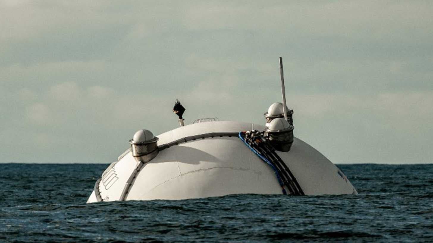 AI data centers head for the ocean